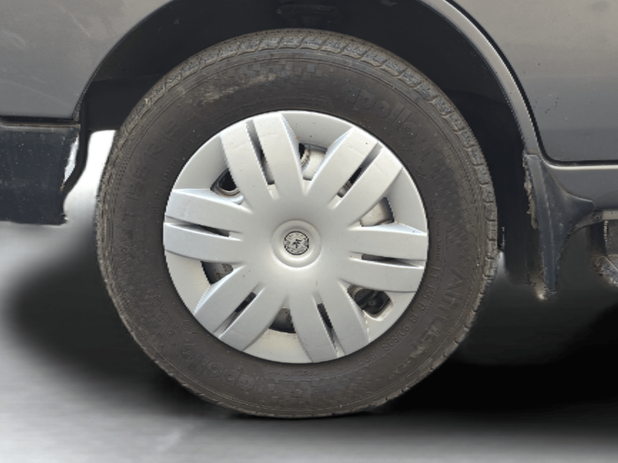 2022 Maruti Eeco 5 STR AC (O), Petrol, Manual, 47,000 km, Left Front Wheel