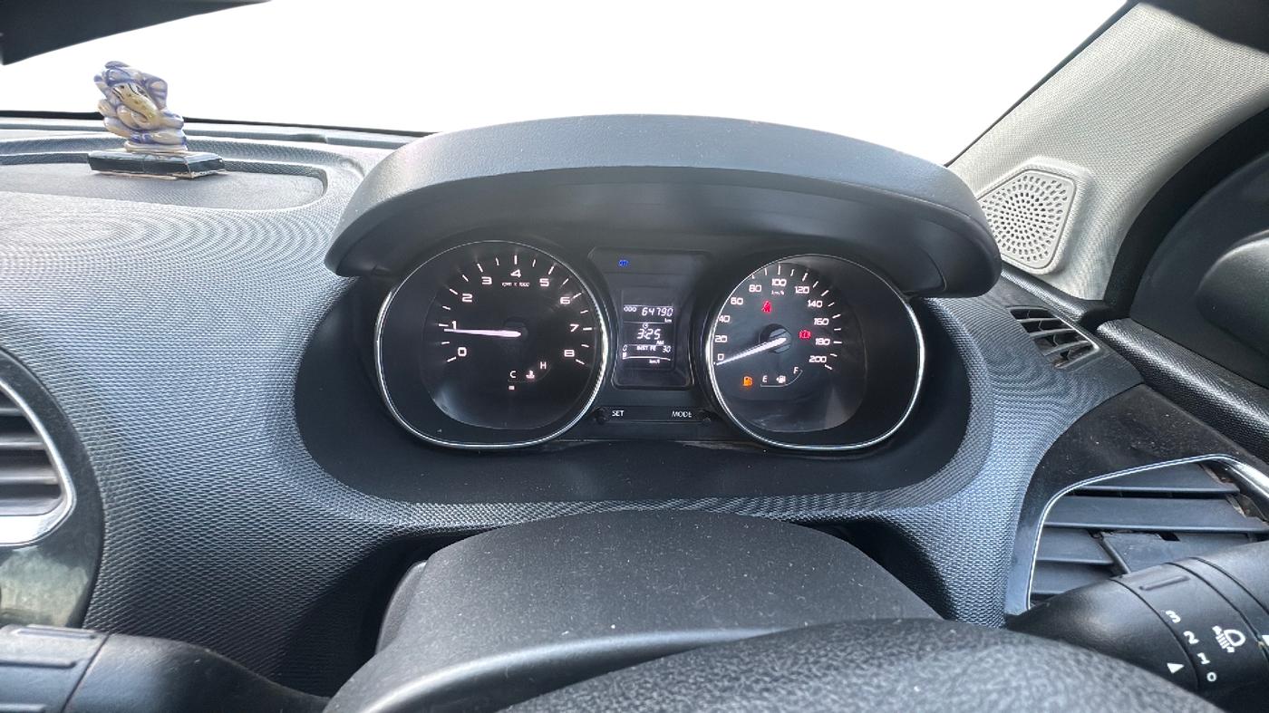 2018 Tata Tiago XZ PETROL, Petrol, Manual, 64,730 km, Odometer Image