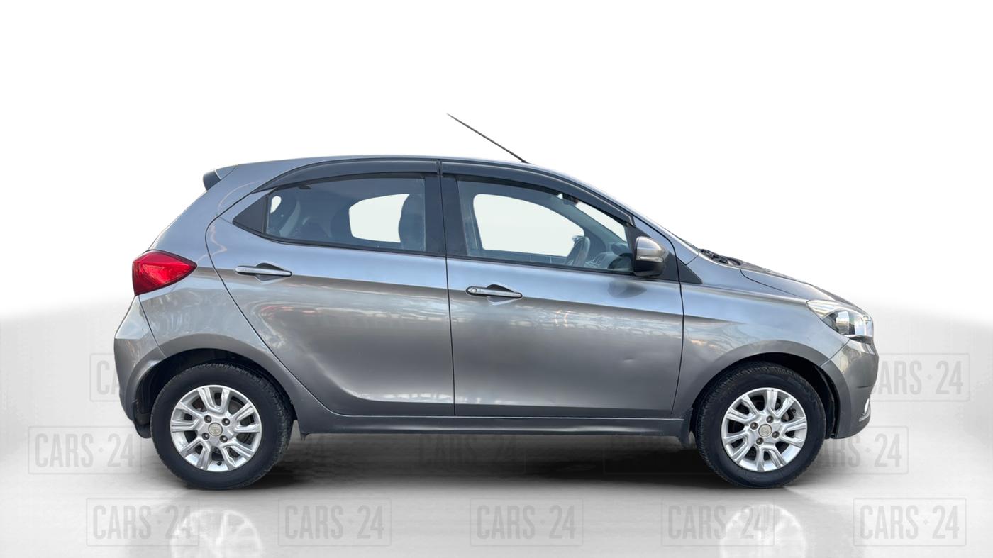 2018 Tata Tiago XZ PETROL, Petrol, Manual, 64,730 km, Right Side View
