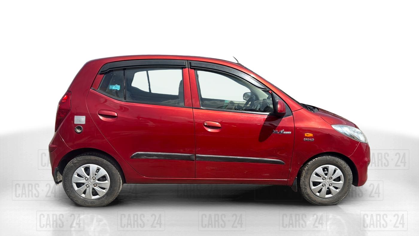 2012 Hyundai i10 MAGNA 1.1, Petrol, Manual, 68,000 km, Right Side View