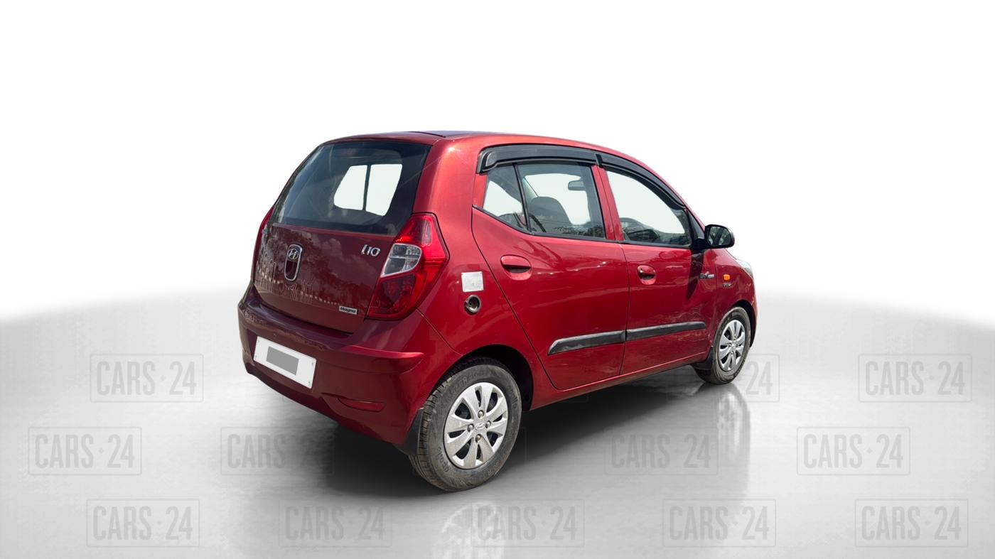 2012 Hyundai i10 MAGNA 1.1, Petrol, Manual, 68,000 km, Right Back Diagonal