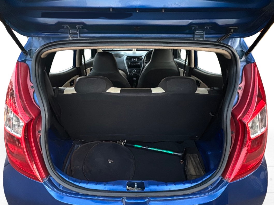 2015 Hyundai Eon ERA +, Petrol, Manual, 55,233 km, Boot Inside