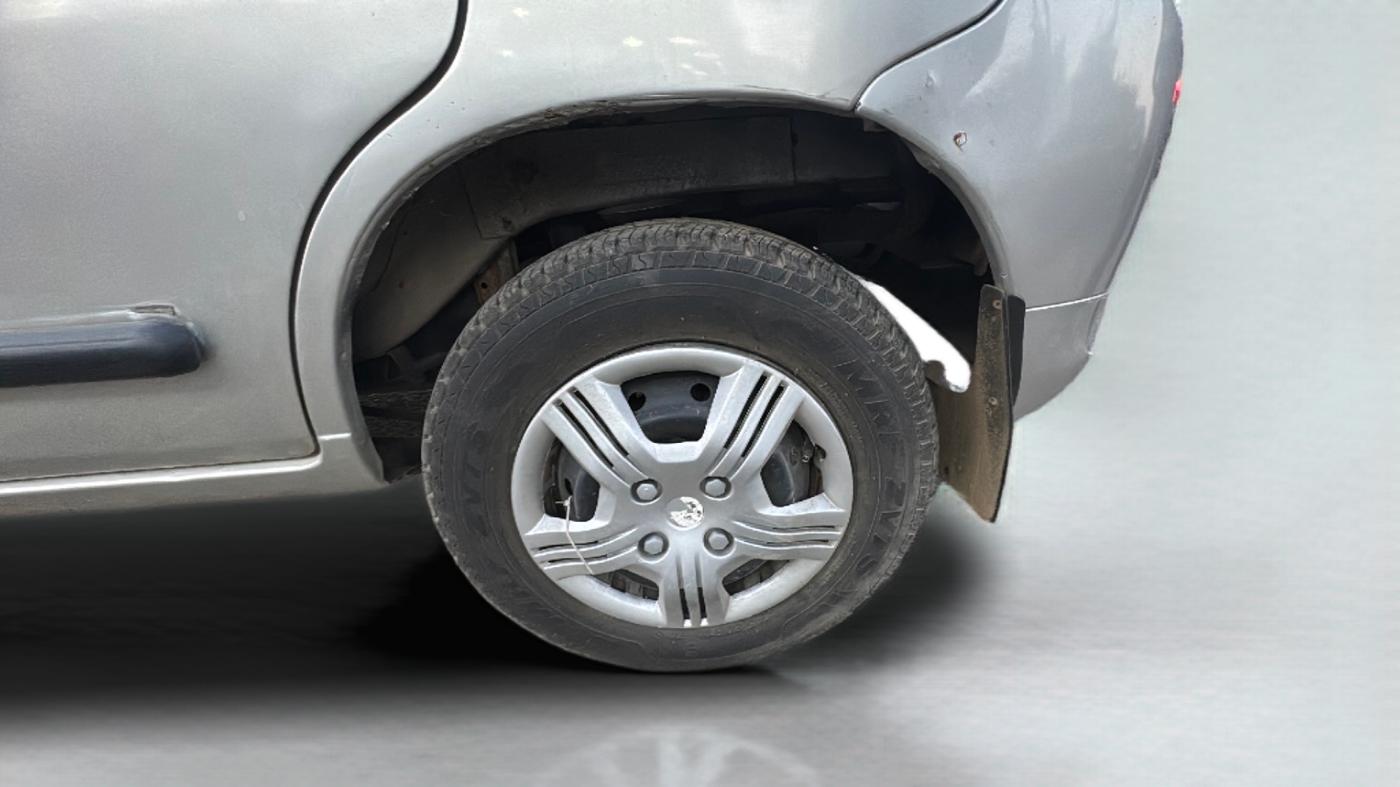 2010 Maruti Alto LXI, Petrol, Manual, 35,760 km, Left Front Wheel