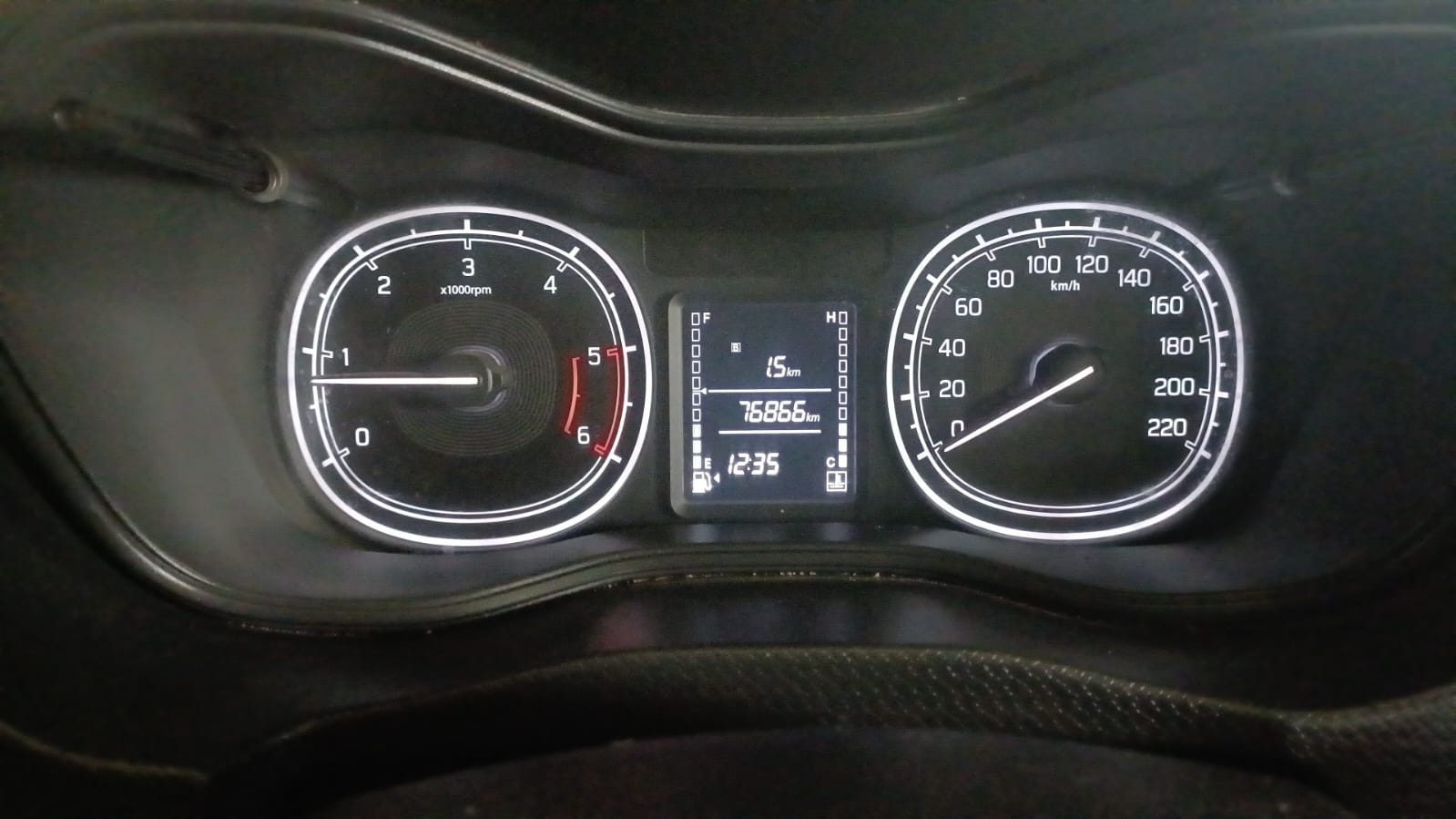 2017 Maruti Vitara Brezza VDI, Diesel, Manual, 76,866 km, Odometer Image