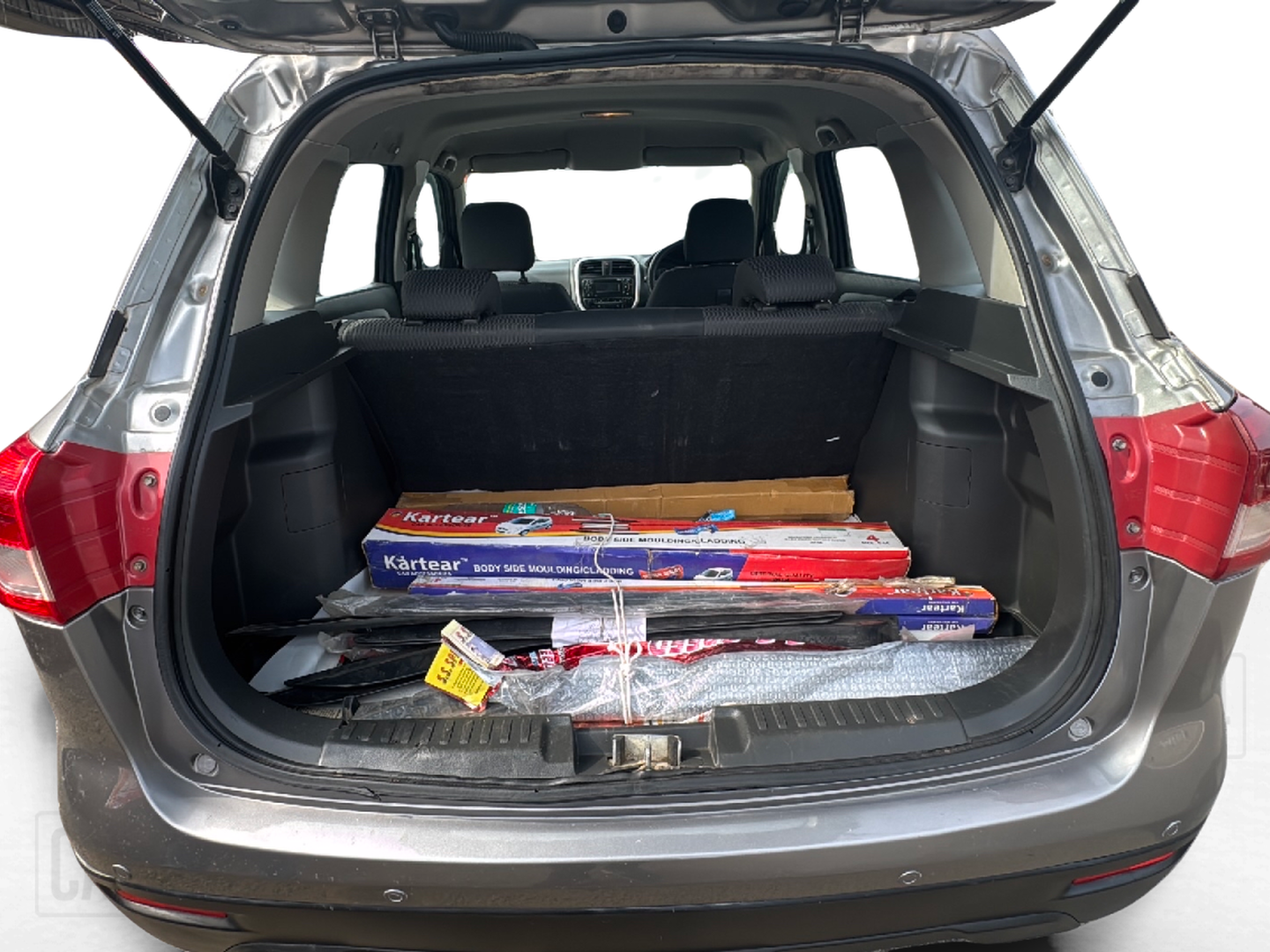 2017 Maruti Vitara Brezza VDI, Diesel, Manual, 76,866 km, Boot Inside