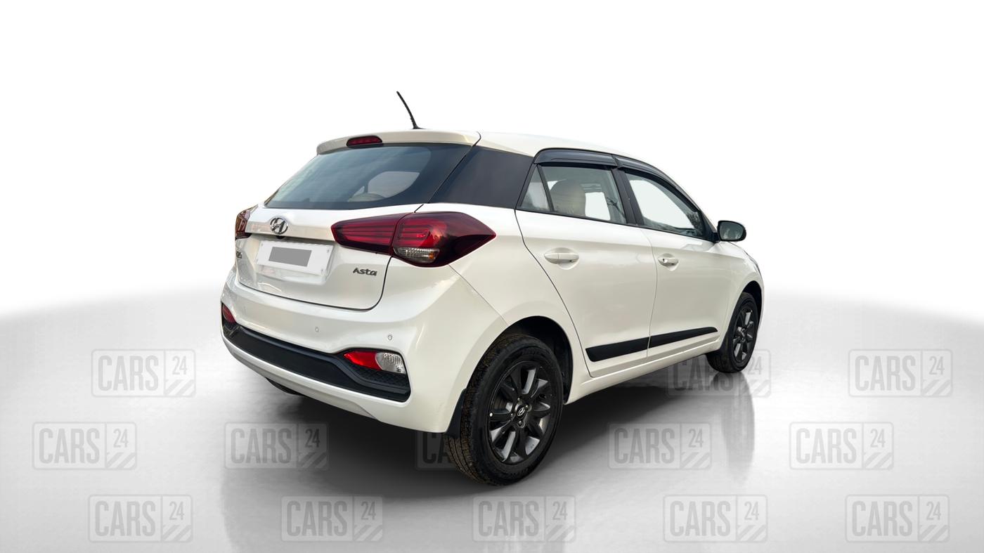 2018 Hyundai Elite i20 ASTA 1.2, Petrol, Manual, 65,000 km, Right Back Diagonal