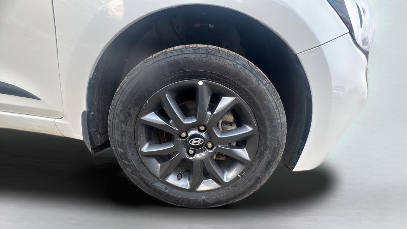 2018 Hyundai Elite i20 ASTA 1.2, Petrol, Manual, 65,000 km, Right Front Wheel