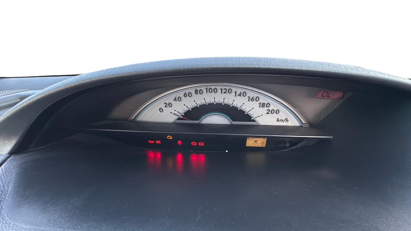 2012 Toyota Etios GD, Diesel, Manual, 71,170 km, Odometer Image