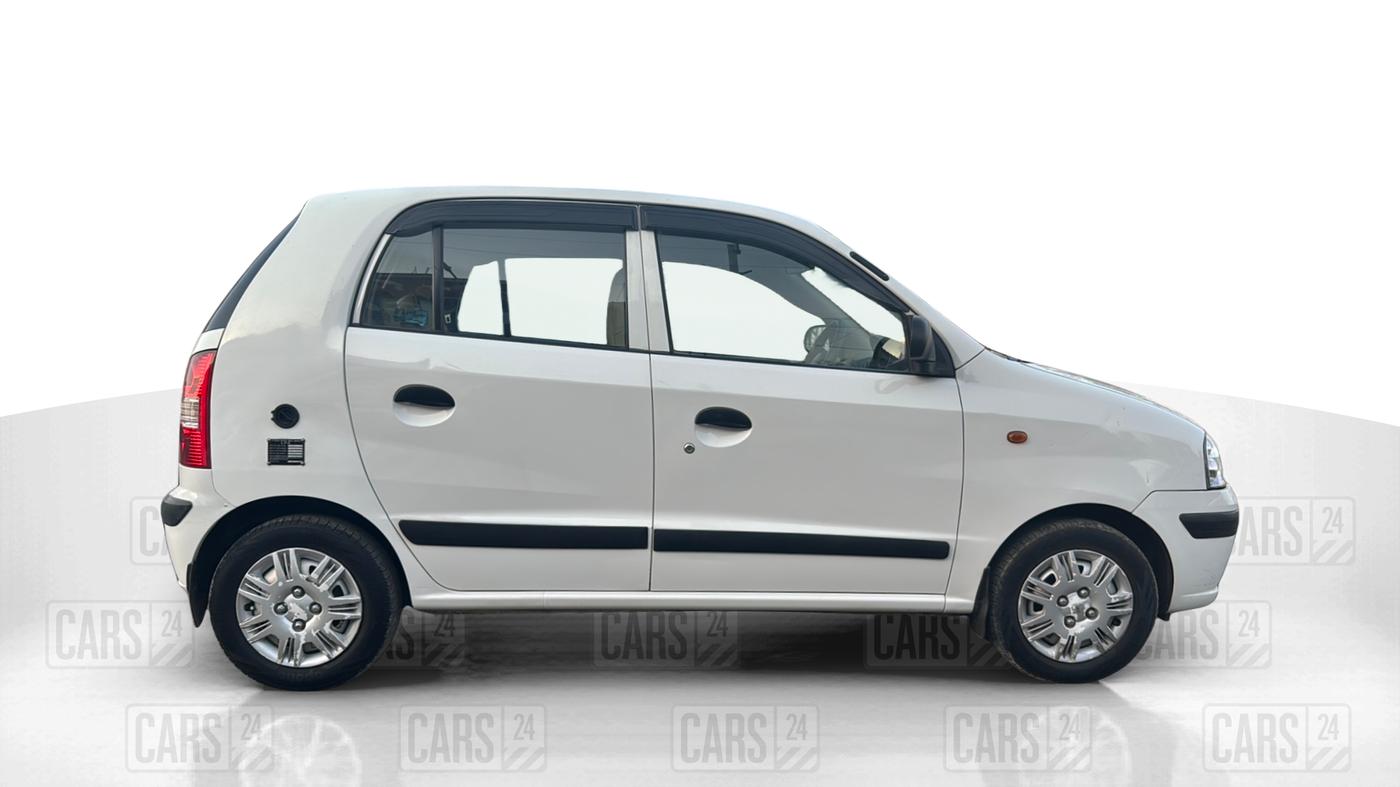 2012 Hyundai Santro Xing GL PLUS, Petrol, Manual, 61,000 km, Right Side View