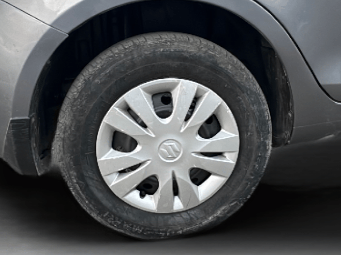 2013 Maruti Swift Dzire VDI, Diesel, Manual, 55,649 km, Right Rear Wheel