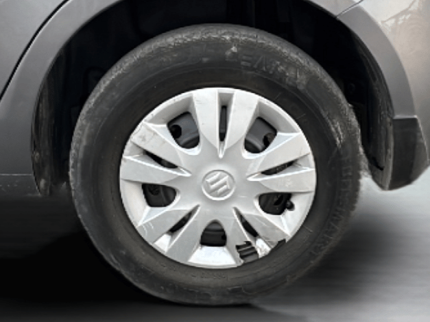 2013 Maruti Swift Dzire VDI, Diesel, Manual, 55,649 km, Left Rear Wheel