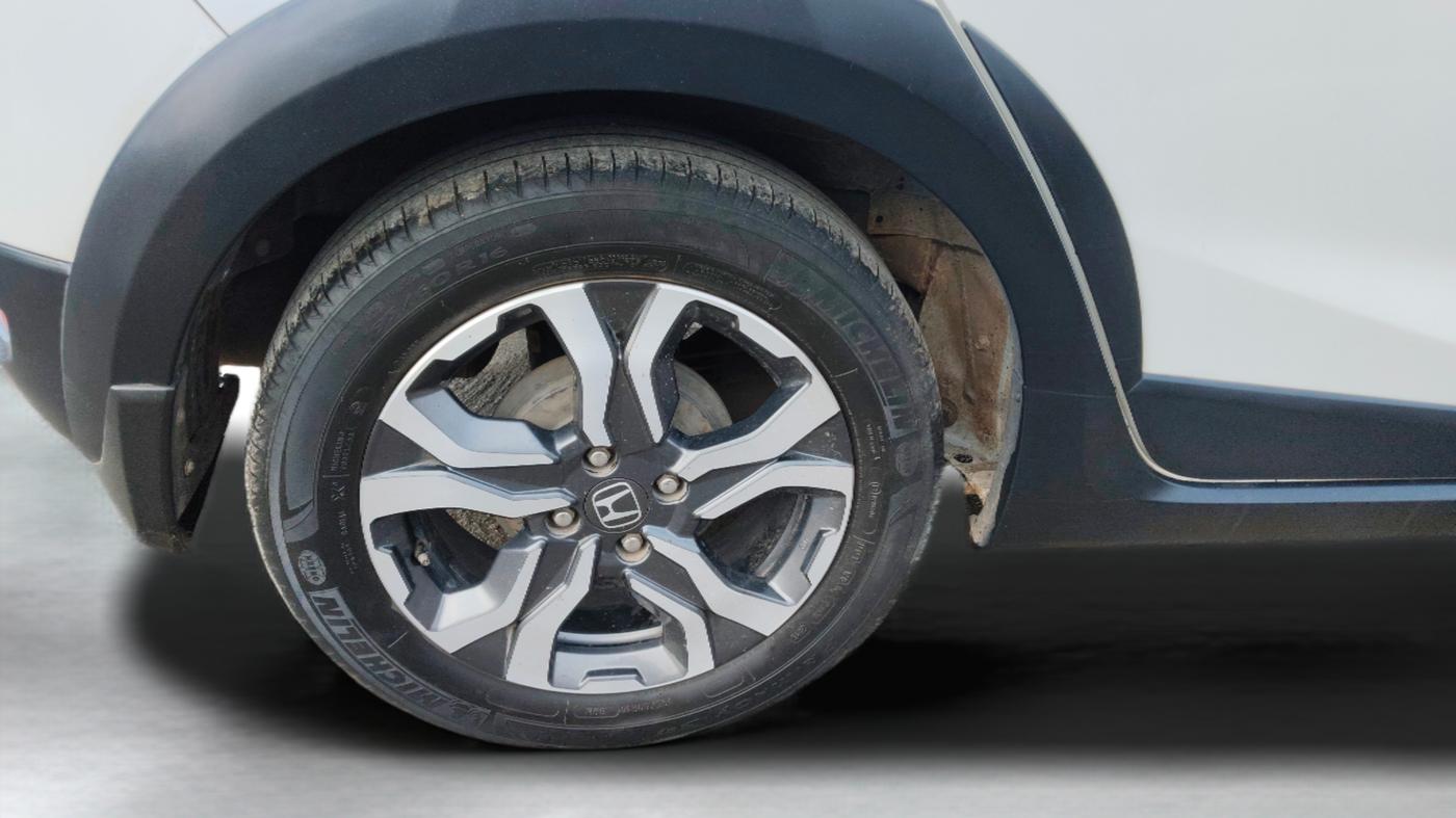2019 Honda WR-V 1.5L I-DTEC VX MT, Diesel, Manual, 77,500 km, Right Rear Wheel
