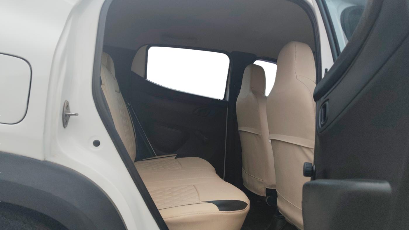 2021 Renault Kwid RXT 0.8, Petrol, Manual, 46,000 km, Right Side Rear Door Cabin