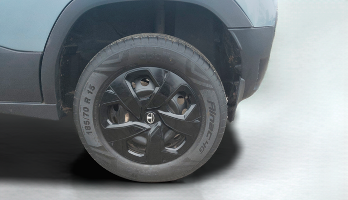 2022 Tata PUNCH ADVENTURE MT, Petrol, Manual, 36,600 km, Left Front Wheel