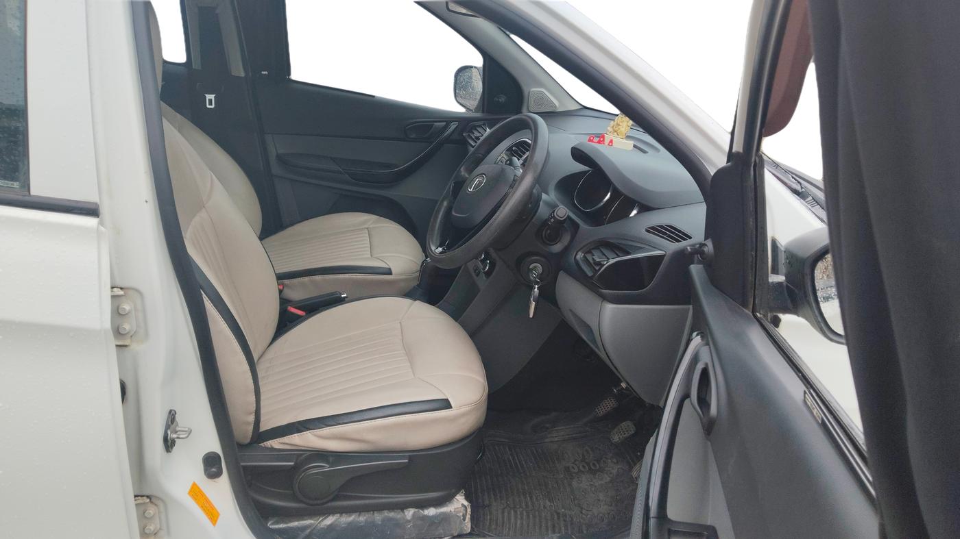 2019 Tata TIGOR XM PETROL, Petrol, Manual, 46,400 km, Right Side Front Door Cabin