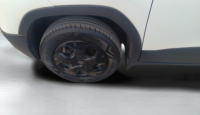 2021 Tata PUNCH ACCOMPLISHED MT, Petrol, Manual, 56,398 km, Left Front Wheel