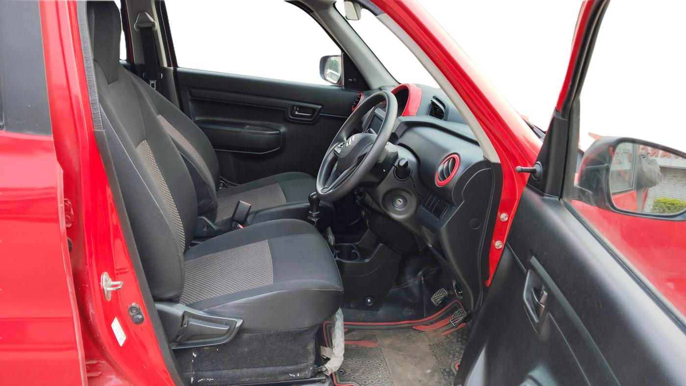 2019 Maruti S PRESSO VXI+, Petrol, Manual, 75,000 km, Right Side Front Door Cabin