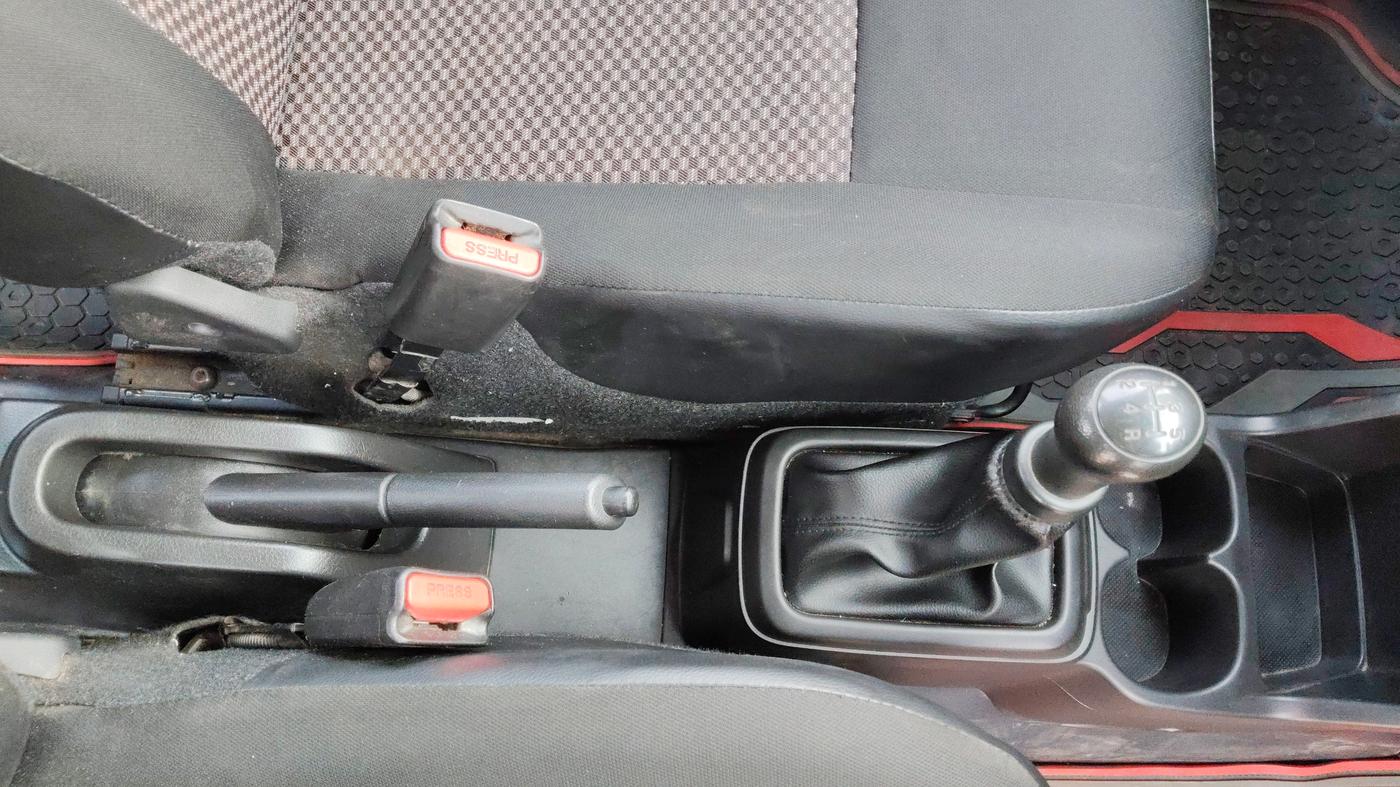 2019 Maruti S PRESSO VXI+, Petrol, Manual, 75,000 km, Gear Lever