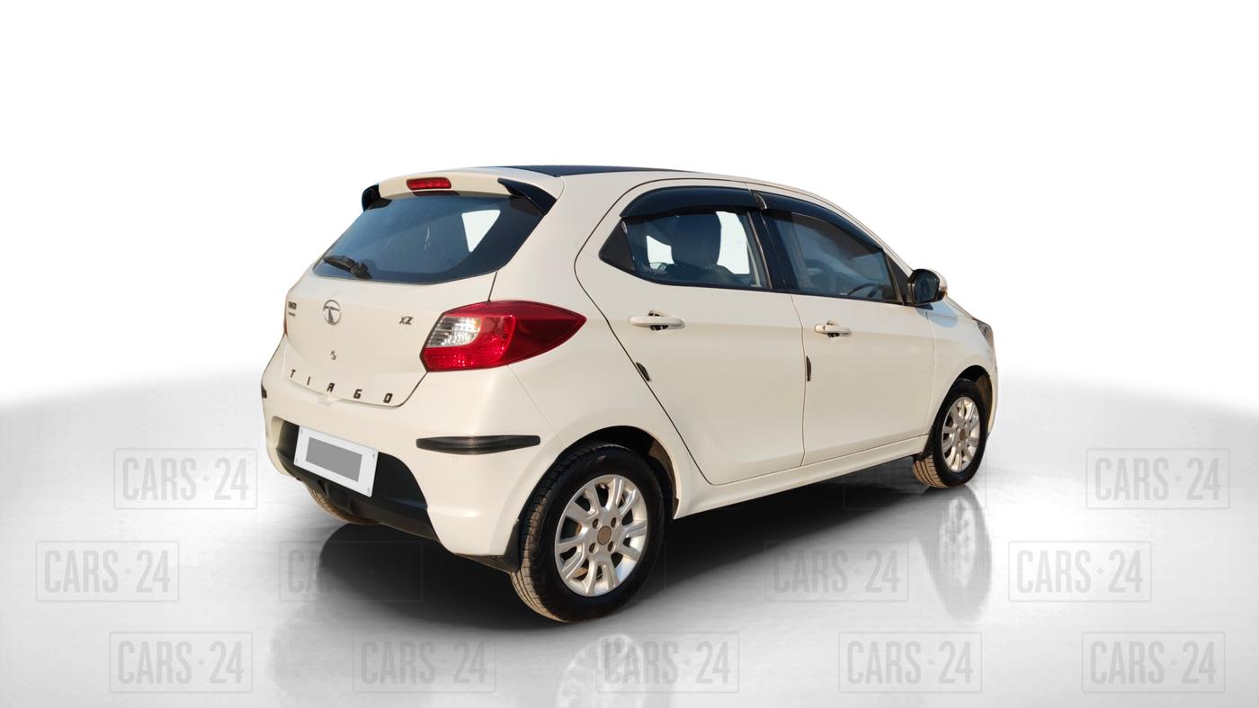 2018 Tata Tiago XZ PETROL, Petrol, Manual, 41,300 km, Right Back Diagonal