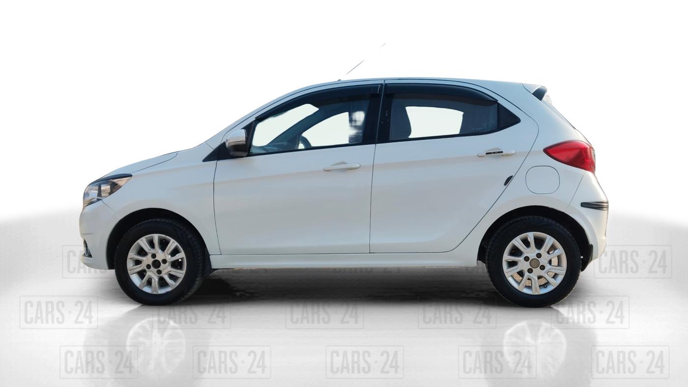 2018 Tata Tiago XZ PETROL, Petrol, Manual, 41,300 km, Left Side