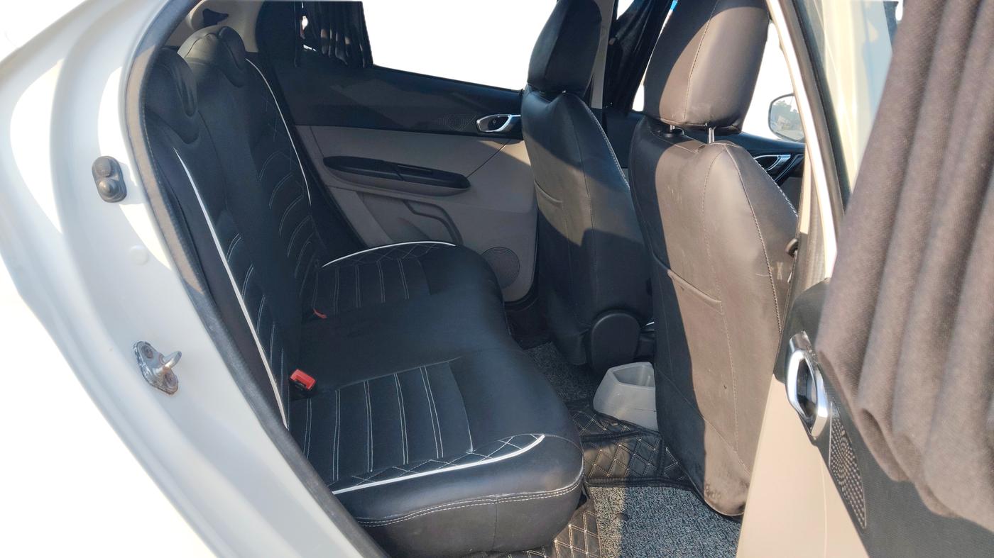 2018 Tata Tiago XZ PETROL, Petrol, Manual, 41,300 km, Right Side Rear Door Cabin