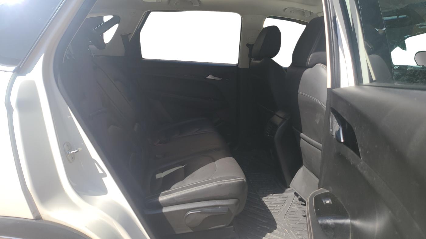 2019 MG HECTOR SHARP 2.0 DIESEL, Diesel, Manual, 64,292 km, Right Side Rear Door Cabin