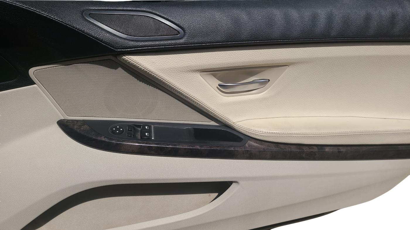 2013 BMW 6 Series 640D CONVERTIBLE, Diesel, Automatic, 59,732 km, Driver Side Door Panel Controls