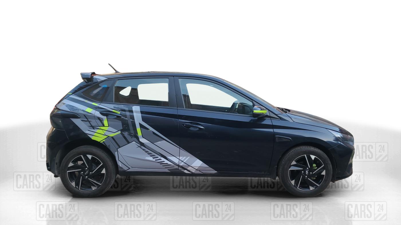 2022 Hyundai NEW I20 MAGNA 1.2 MT, Petrol, Manual, 11,546 km, Right Side View