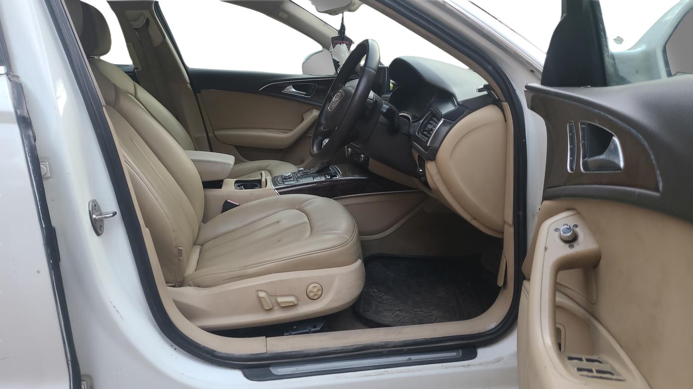 2014 Audi A6 2.0 TDI PREMIUM, Diesel, Automatic, 73,250 km, Right Side Front Door Cabin