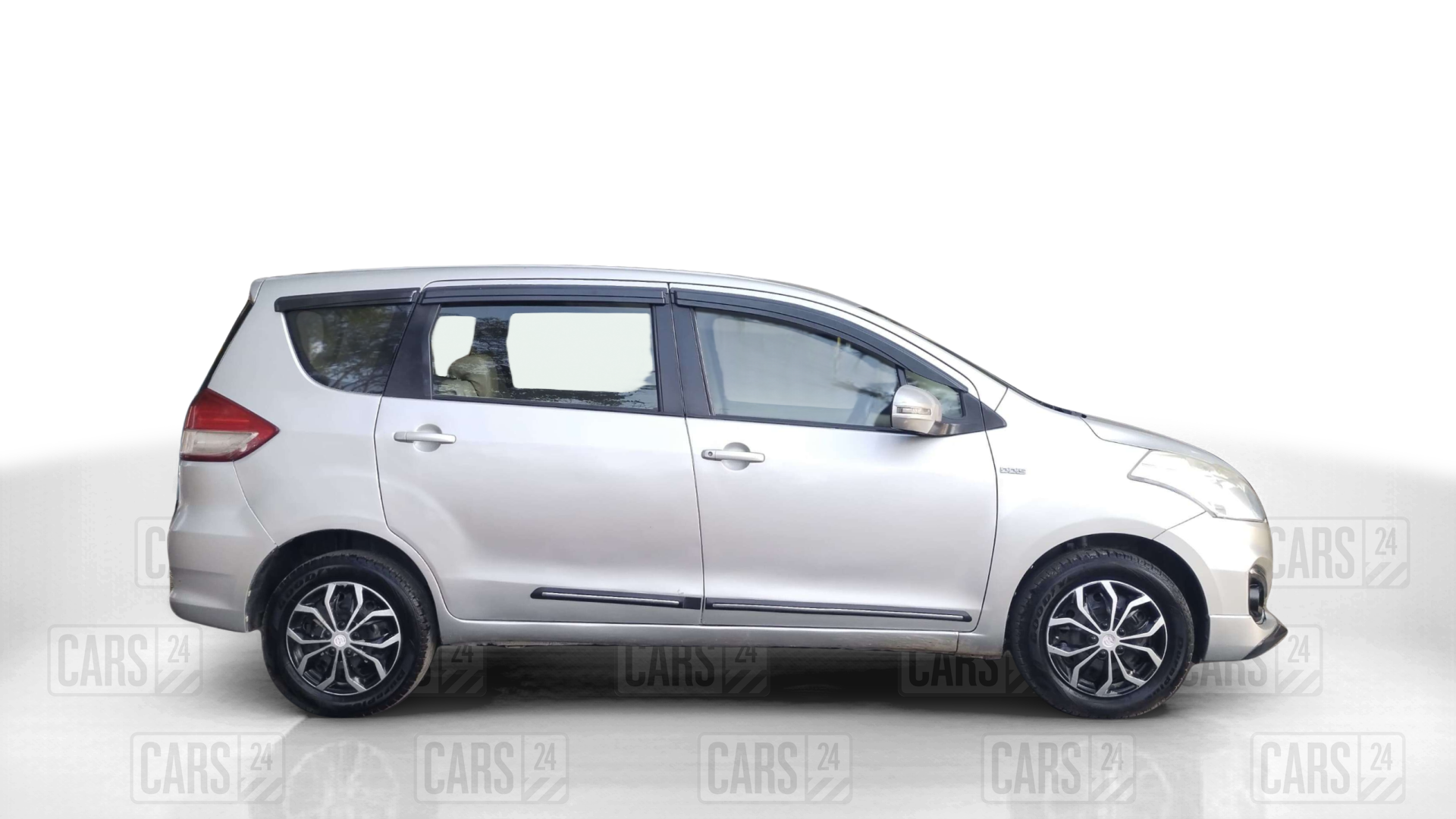 2017 Maruti Ertiga VDI SHVS, Diesel, Manual, 86,881 km, Right Side View