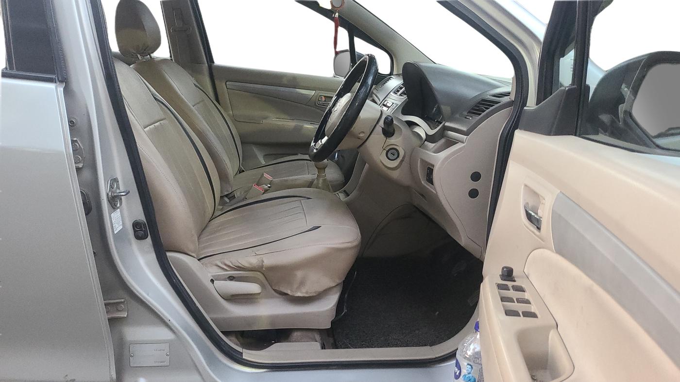 2017 Maruti Ertiga VDI SHVS, Diesel, Manual, 86,881 km, Right Side Front Door Cabin