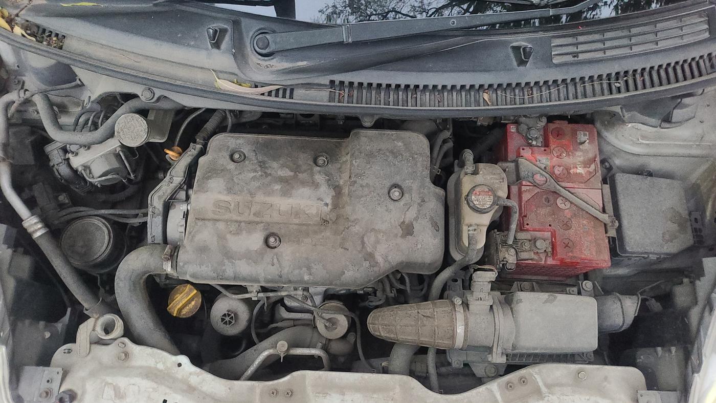 2017 Maruti Ertiga VDI SHVS, Diesel, Manual, 86,881 km, Open Bonnet