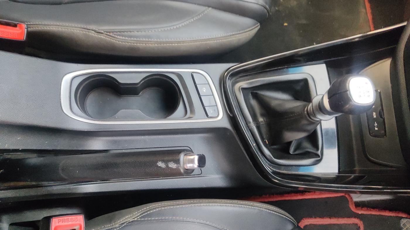 2019 MG HECTOR SHARP 2.0 DIESEL, Diesel, Manual, 58,818 km, Gear Lever
