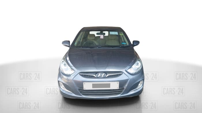 2014 Hyundai Verna FLUIDIC 1.6 CRDI SX, Diesel, Manual, 77,380 km, Front