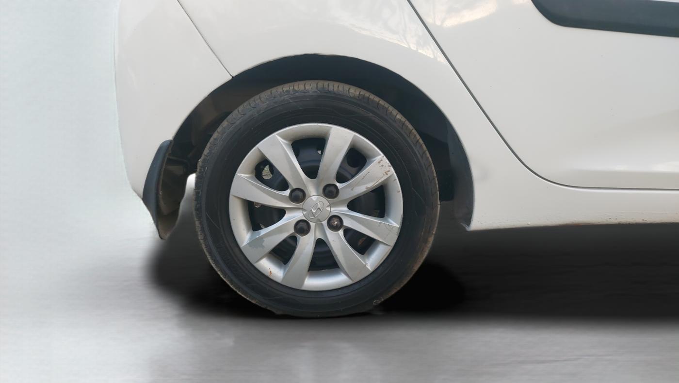 2013 Hyundai Eon MAGNA +, Petrol, Manual, 65,212 km, Right Rear Wheel