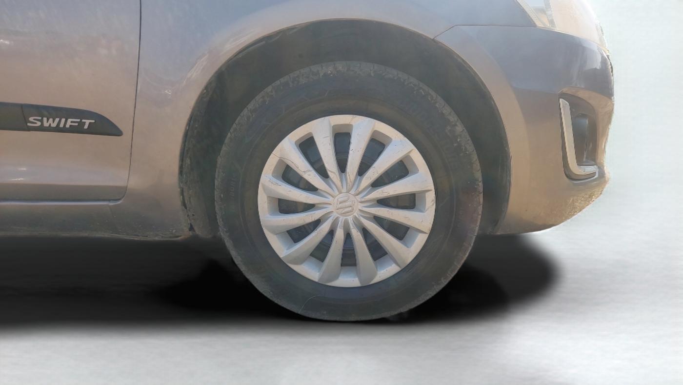 2016 Maruti Swift VDI ABS, Diesel, Manual, 62,336 km, Right Front Wheel