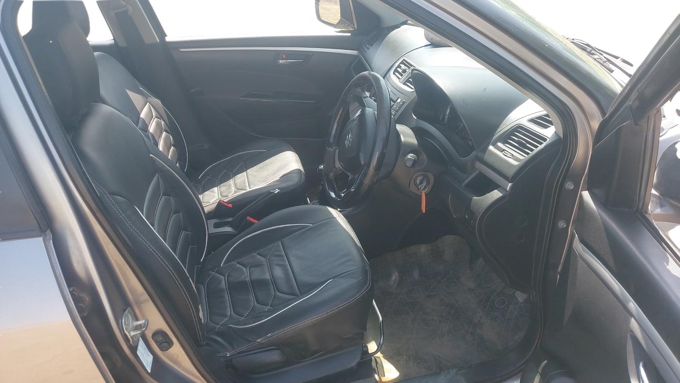 2016 Maruti Swift VDI ABS, Diesel, Manual, 62,336 km, Right Side Front Door Cabin