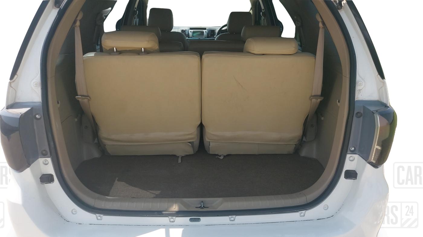2012 Toyota Fortuner 3.0 4X4 MT, Diesel, Manual, 1,32,574 km, Boot Inside