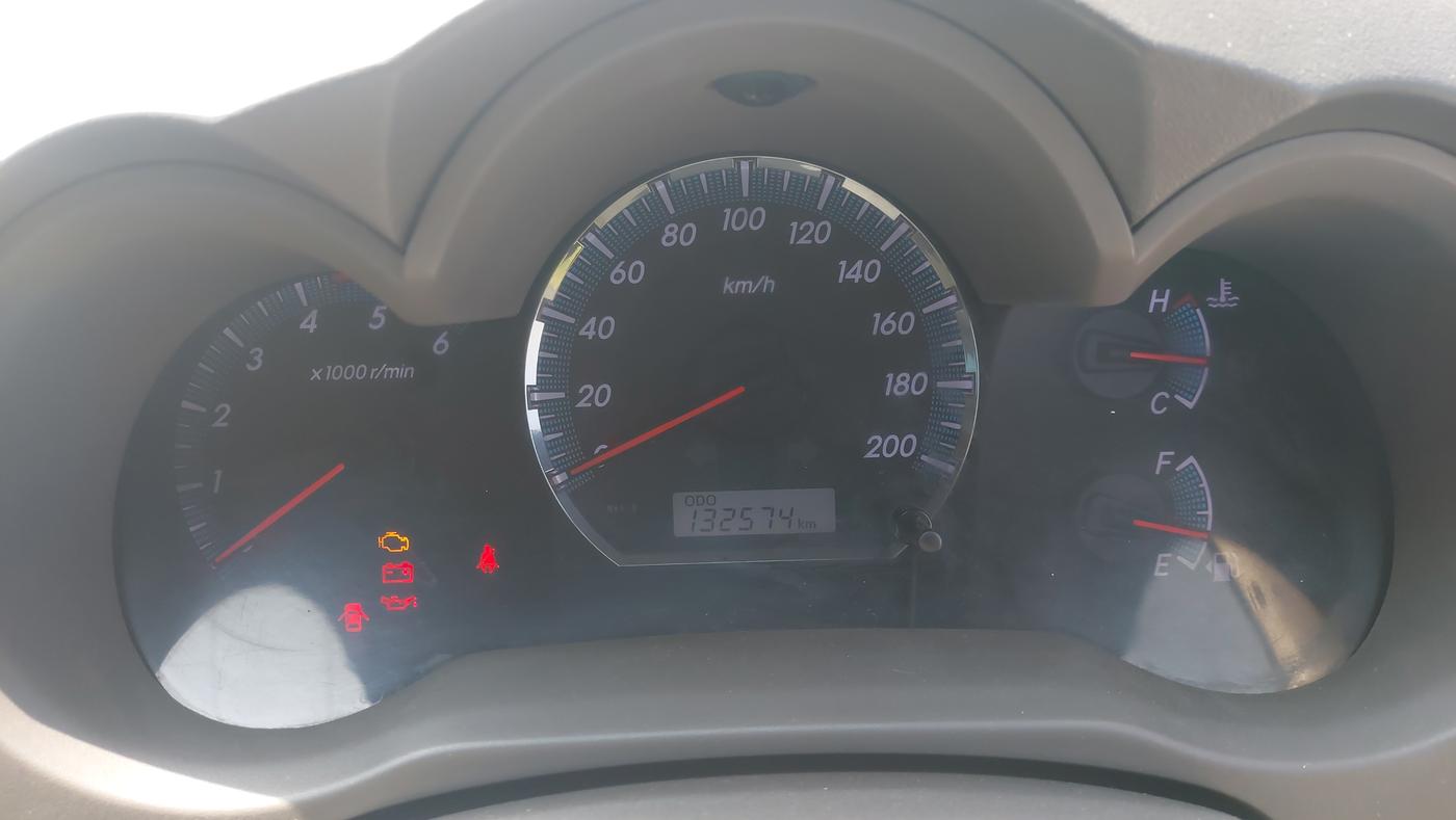 2012 Toyota Fortuner 3.0 4X4 MT, Diesel, Manual, 1,32,574 km, Odometer Image