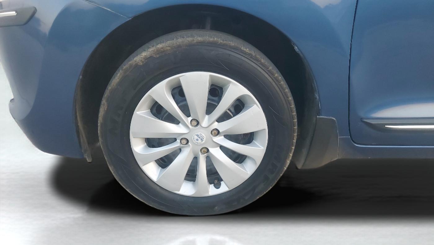 2016 Maruti Baleno DELTA PETROL 1.2, Petrol, Manual, 64,334 km, Left Front Wheel