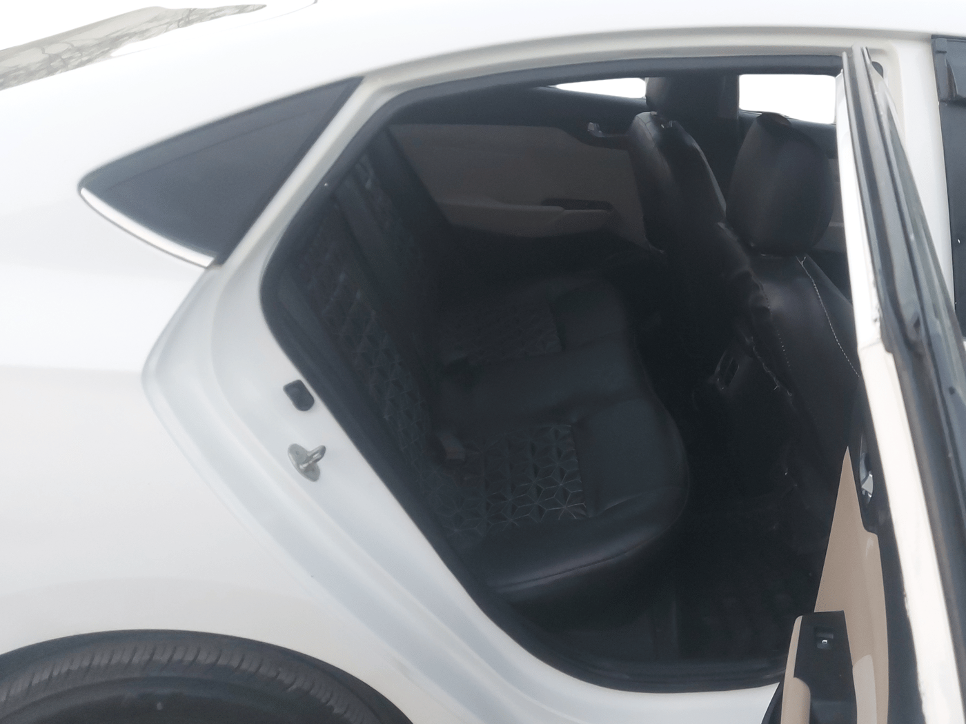 2019 Hyundai Verna 1.4 EX CRDI, Diesel, Manual, 68,921 km, Right Side Rear Door Cabin