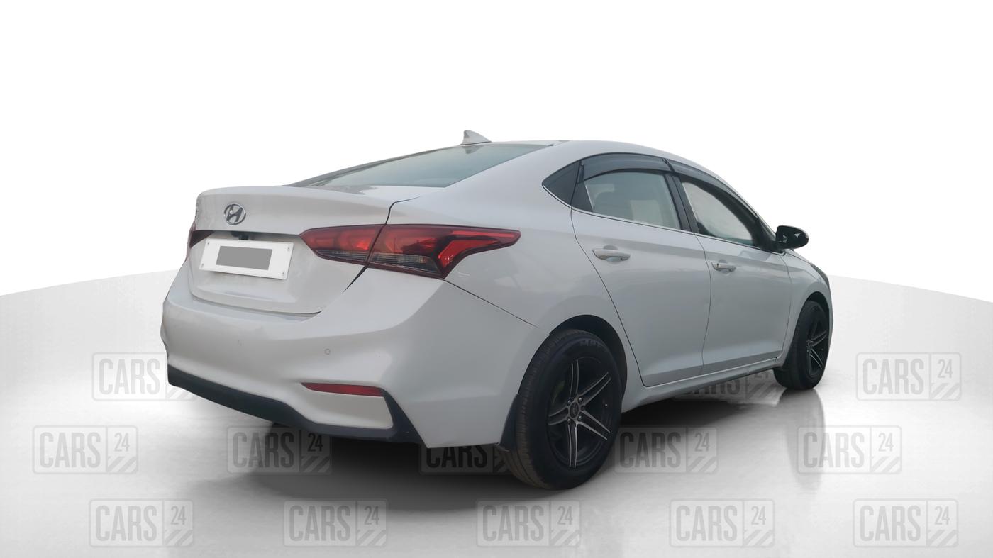 2019 Hyundai Verna 1.4 EX CRDI, Diesel, Manual, 68,921 km, Right Back Diagonal