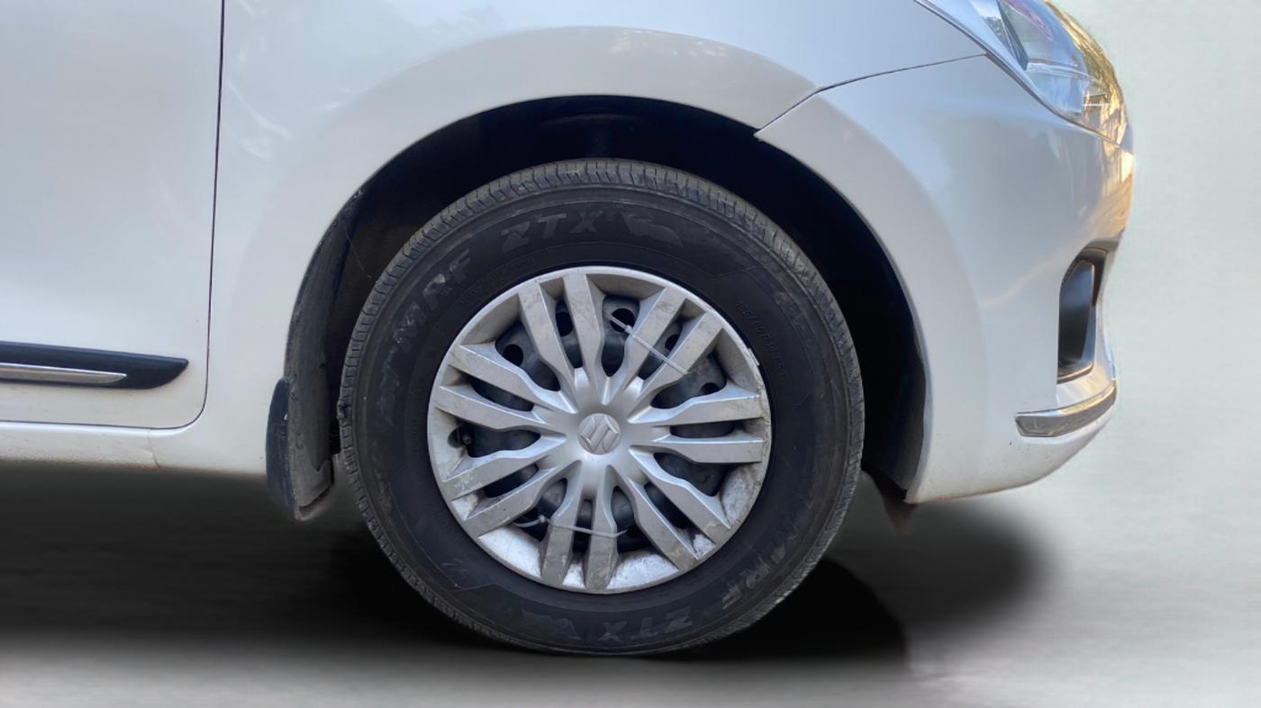 2017 Maruti Dzire VDI, Diesel, Manual, 67,791 km, Right Front Wheel