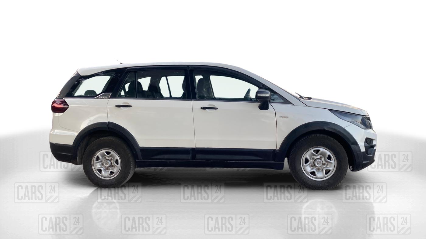 2018 Tata Hexa XE 4X2 7 STR, Diesel, Manual, 72,157 km, Right Side View