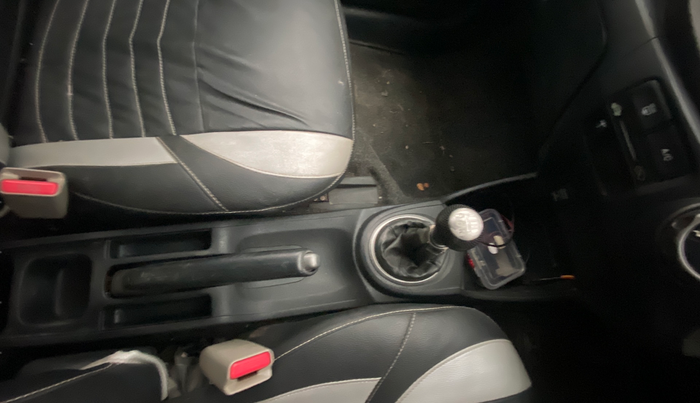 2010 Honda Jazz 1.2L I-VTEC BASE, Petrol, Manual, 60,402 km, Gear Lever