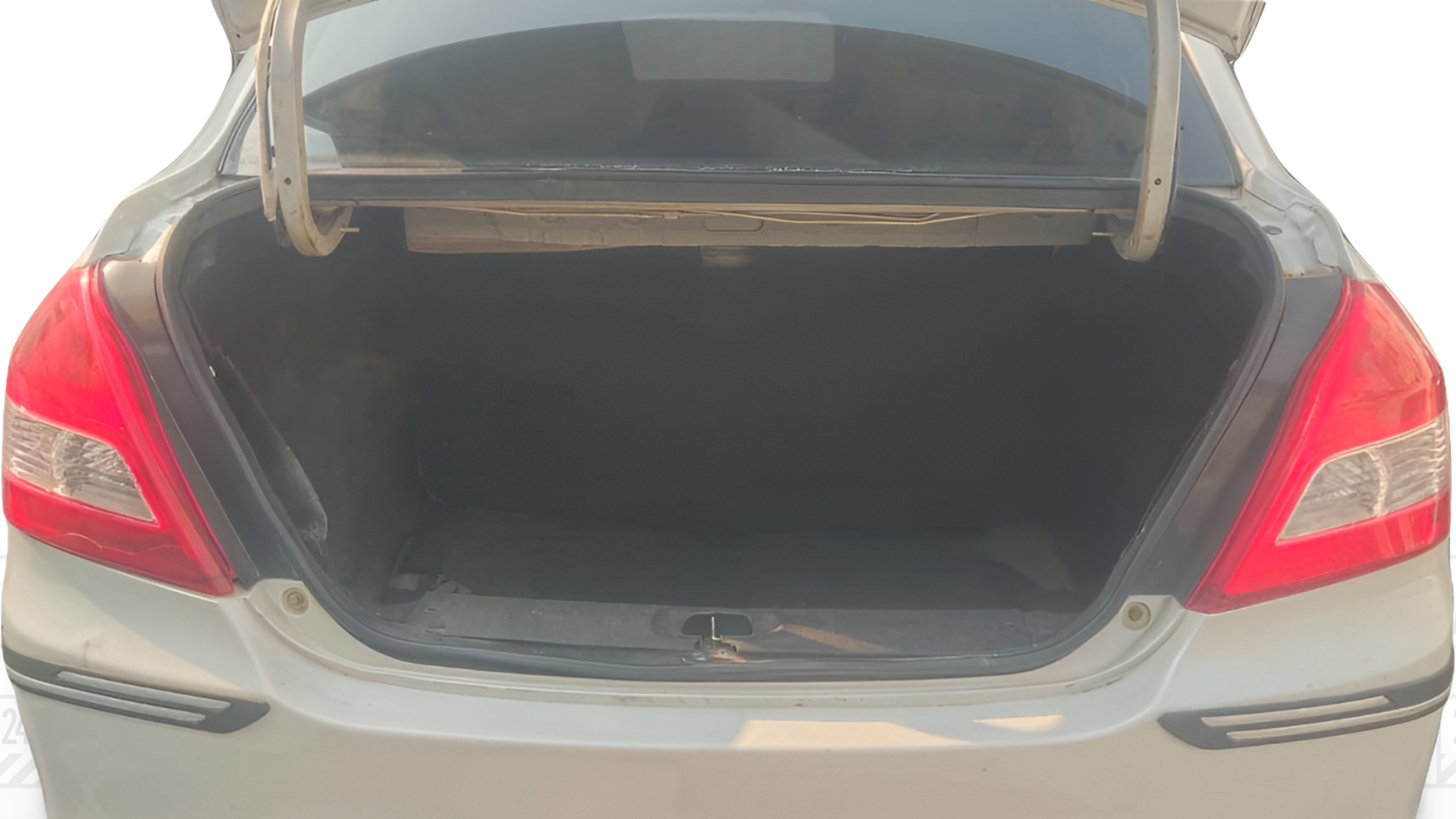 2015 Maruti Swift Dzire VDI, Diesel, Manual, 1,27,280 km, Boot Inside