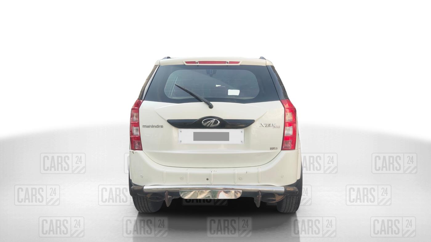 2017 Mahindra XUV500 W6, Diesel, Manual, 1,19,019 km, Back/Rear