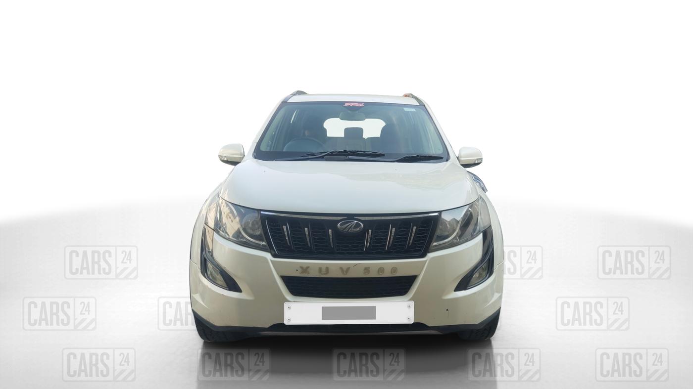 2017 Mahindra XUV500 W6, Diesel, Manual, 1,19,019 km, Front
