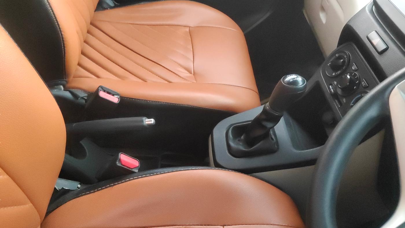 2019 Maruti New Wagon-R ZXI 1.2, Petrol, Manual, 68,124 km, Gear Lever