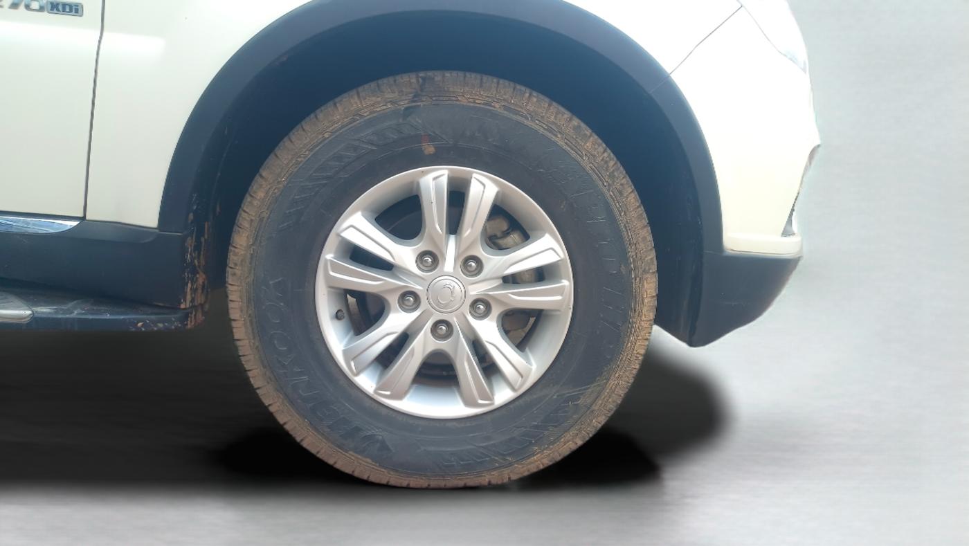 2014 Ssangyong Rexton RX 6, Diesel, Manual, 31,000 km, Right Front Wheel